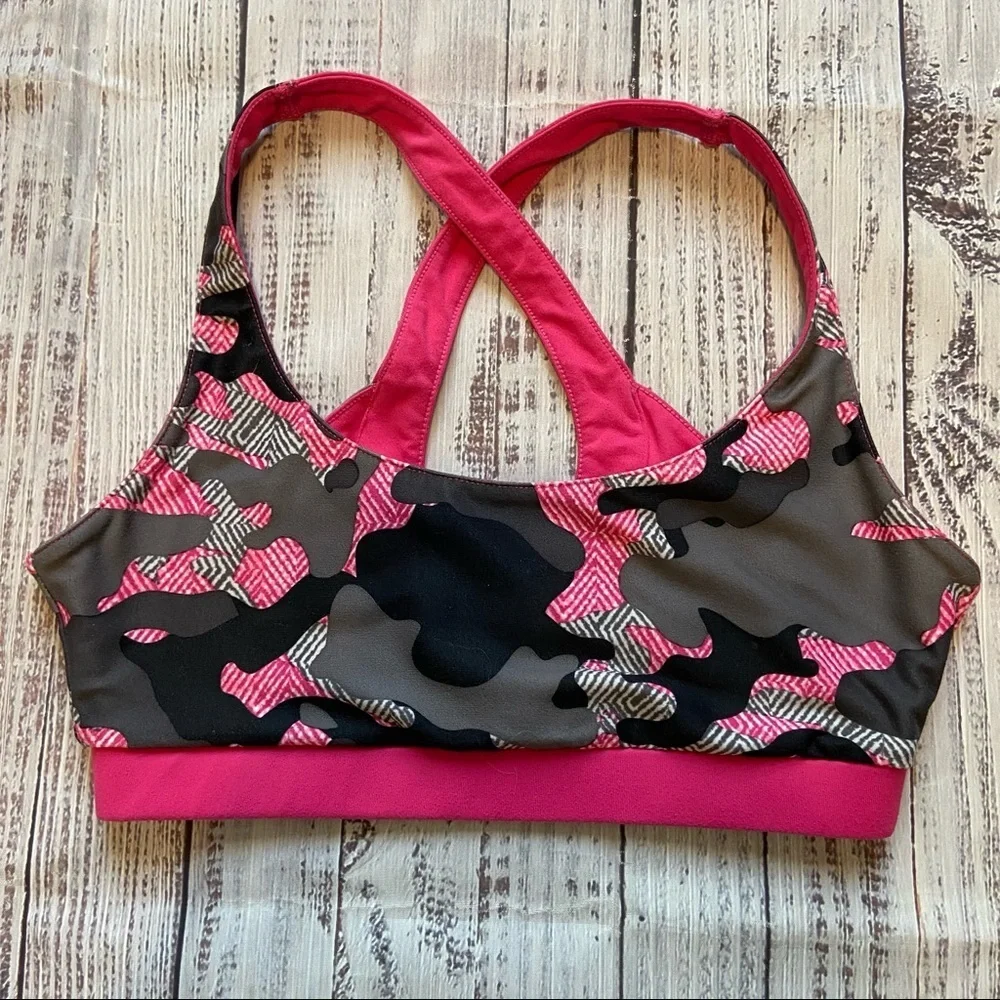 Fabletics Camo For The Cure Reversible Sports Bra. Size XSmall.